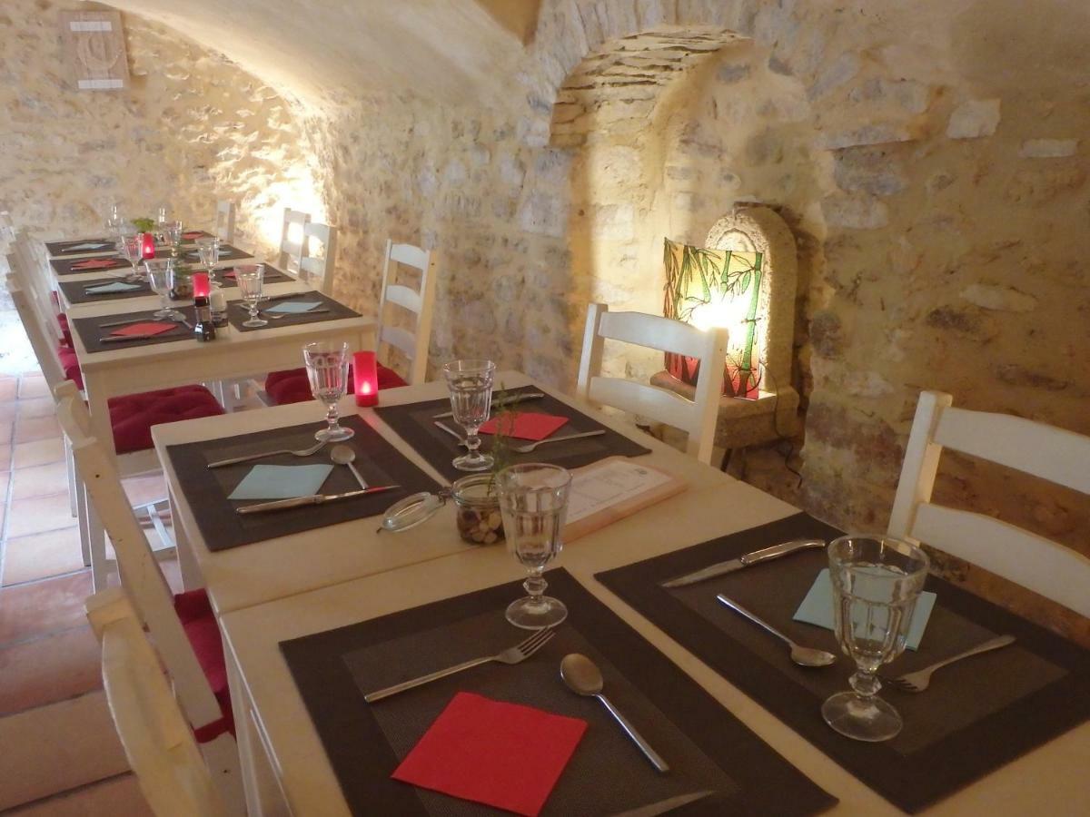 Le Prieure D'Orniols Goudargues Exterior photo